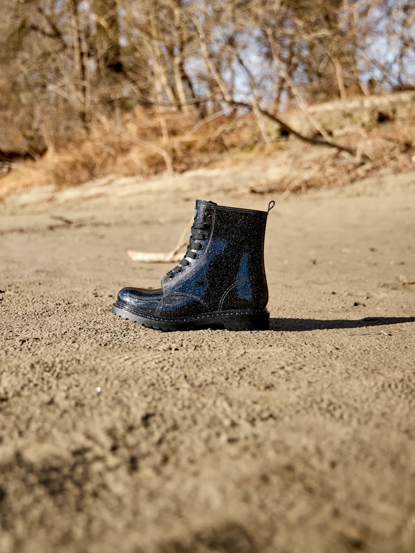 None-1b/1b64fdb81411e79ddc6f392a23c5d7f53a2234f7