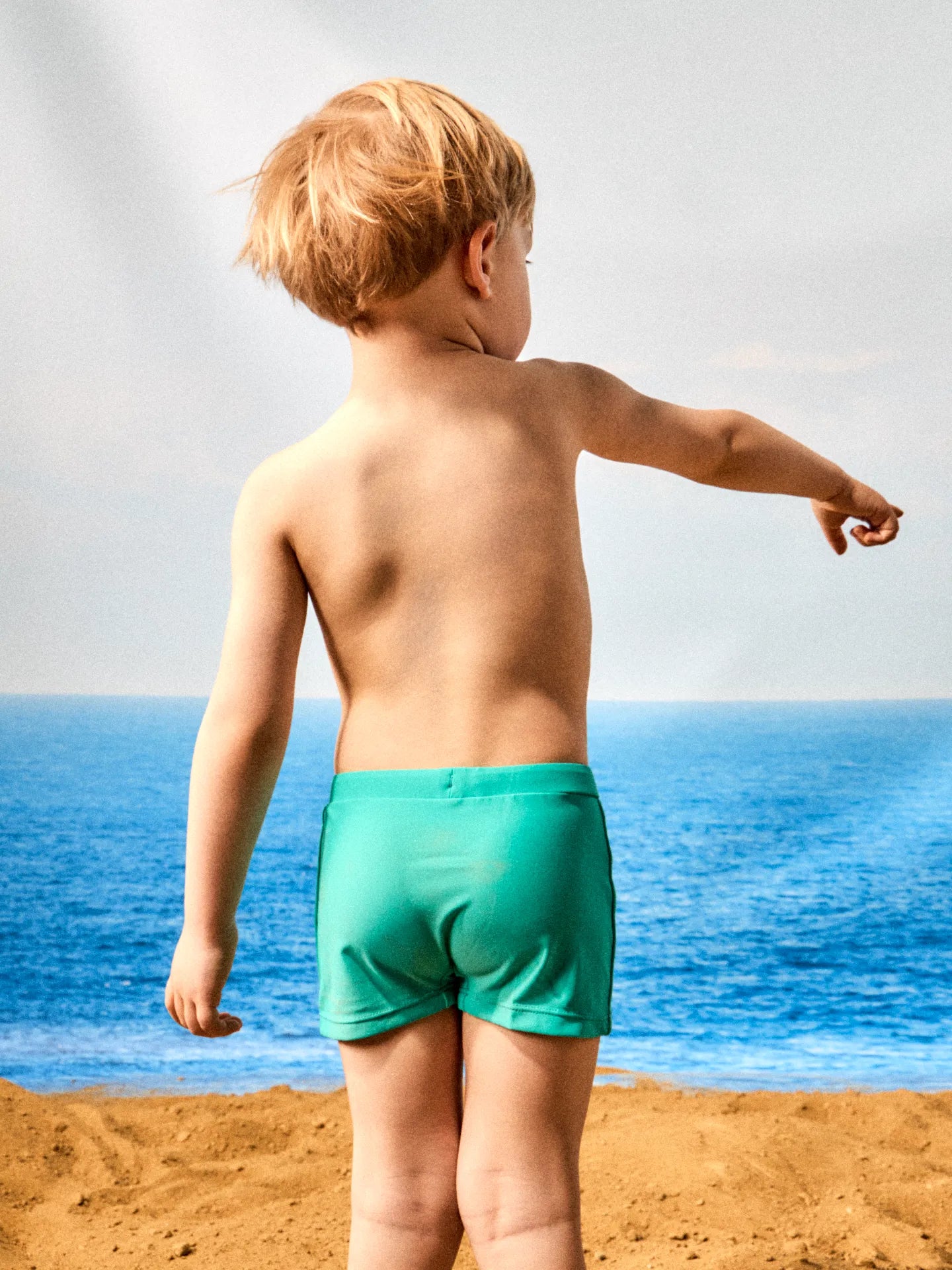 turquoise-kids-elastic-swim-shorts-9d/9d39653f8a4f7f34b4ef823c15a88f93cfb631aa