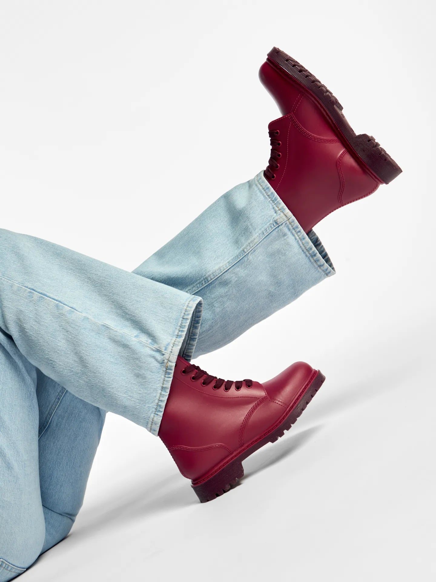 None-e5/e51b7d8390622d8f32abc1ba648ba93e477bebfc