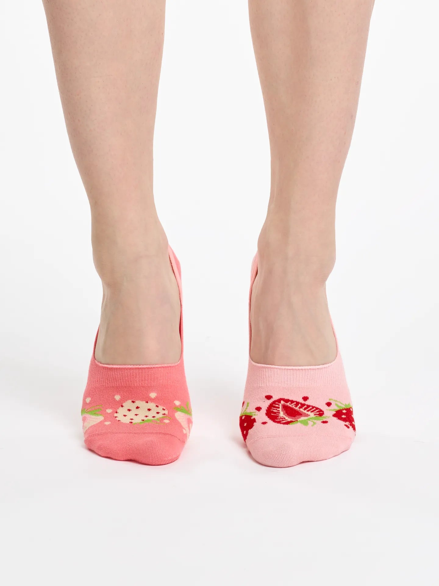 None-e6/e6a9705f40ffaa851c4f8446a74de2f8cbe5258e