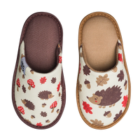 kids-slippers-forest-hedgehog-02-e8/e8a72a9e73bedf5cf68b01e3b0132cb430dbb760