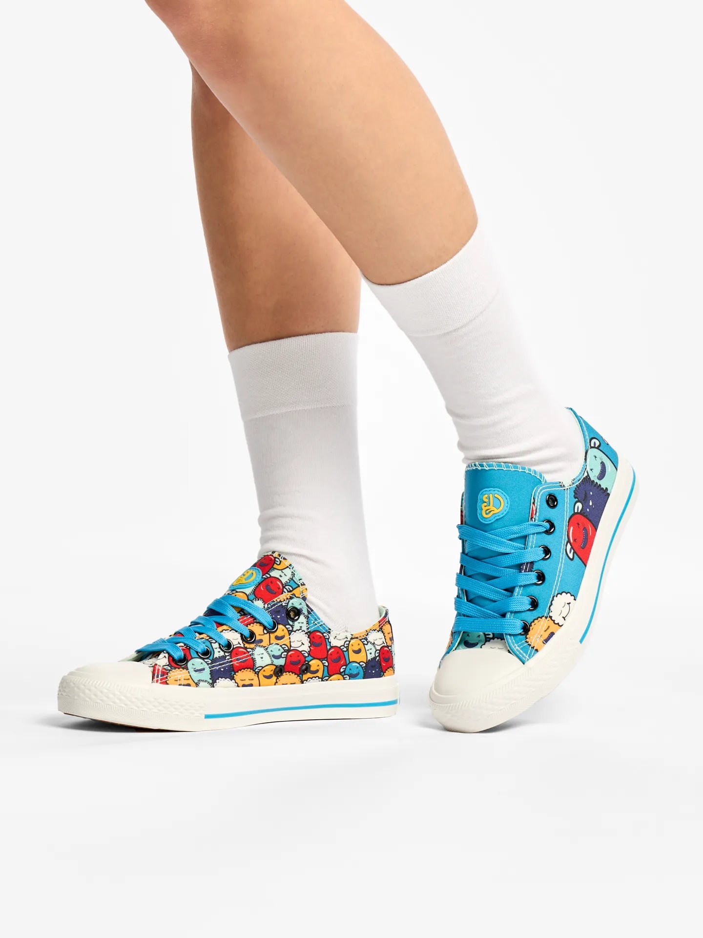 None-e9/e99ac42db28713e2c6bec234ad68a5cdad84f90b